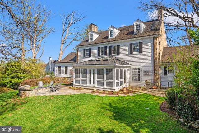 305 MANSION DR, Alexandria, VA 22302