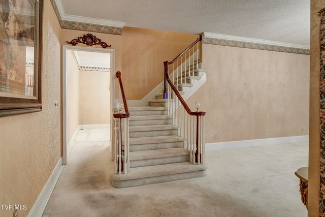 2734 East Oakland Avenue D33, Johnson City, TN 37601