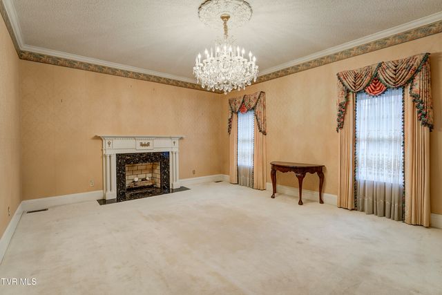 2734 East Oakland Avenue D33, Johnson City, TN 37601