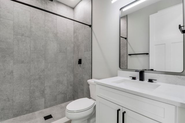 1013 NE Orange Avenue, Jensen Beach, FL 34957