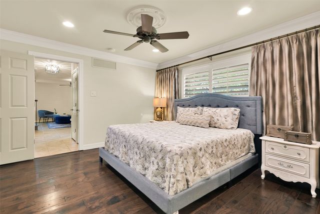 2514 Canyon Creek Drive, Sherman, TX 75092