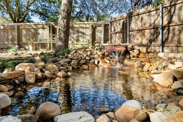 2514 Canyon Creek Drive, Sherman, TX 75092