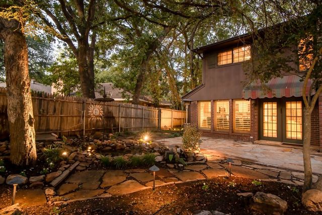 2514 Canyon Creek Drive, Sherman, TX 75092