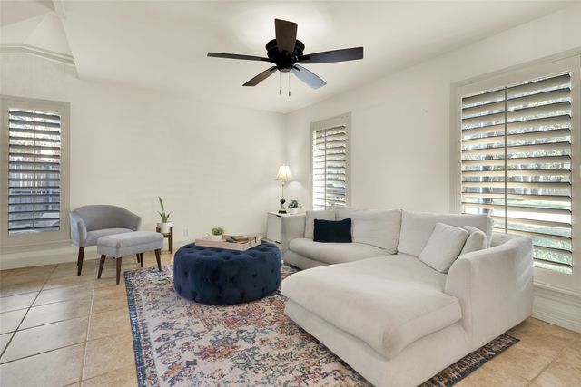 2514 Canyon Creek Drive, Sherman, TX 75092