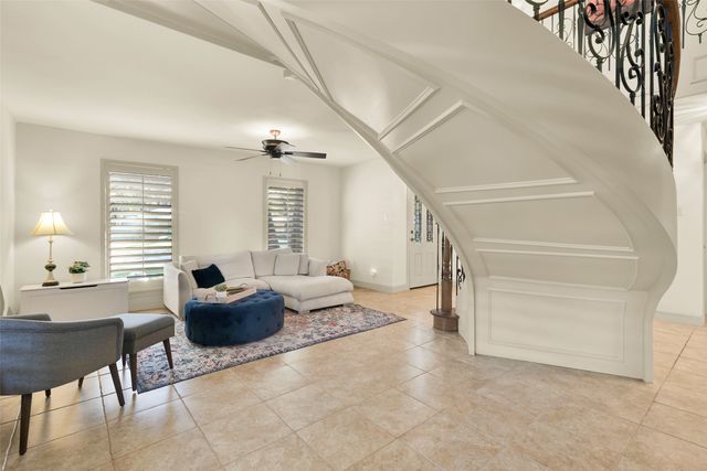 2514 Canyon Creek Drive, Sherman, TX 75092