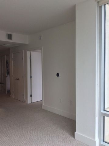 300 Bowie ST 902, Austin, TX 78703