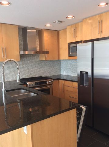 300 Bowie ST 902, Austin, TX 78703