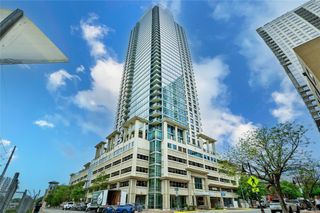 300 Bowie ST 902, Austin, TX 78703