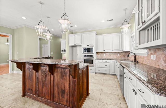 1780 Royal Troon Ct, Zachary, LA 70791