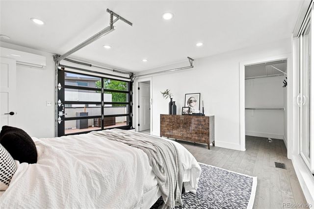 2733 W 21st Avenue, Denver, CO 80211