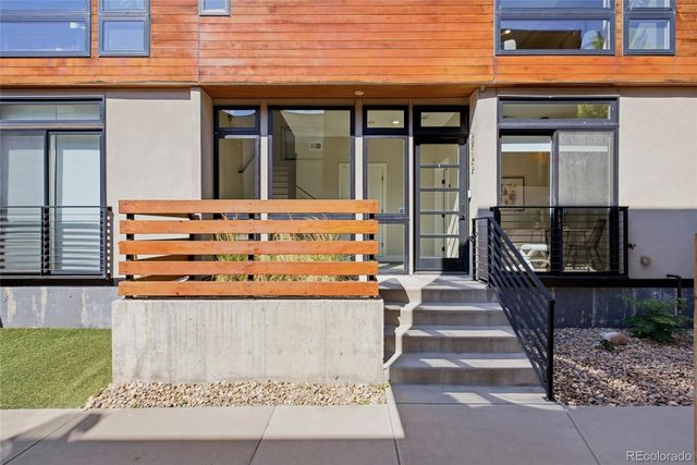 2733 W 21st Avenue, Denver, CO 80211