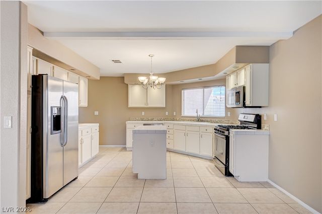 8208 Renfrew Drive, Las Vegas, NV 89145