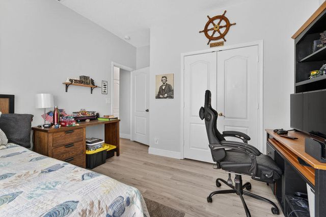 527 NW Bellworth Place, Jensen Beach, FL 34957