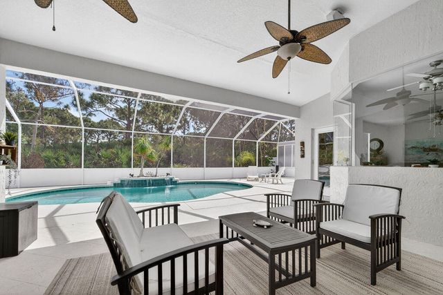 527 NW Bellworth Place, Jensen Beach, FL 34957
