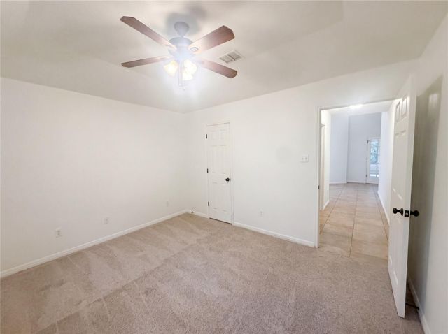 12 Birchwood CIR, Wimberley, TX 78676