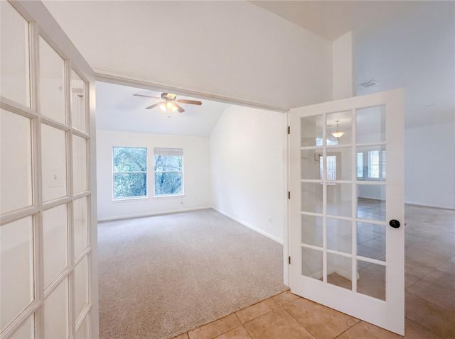 12 Birchwood CIR, Wimberley, TX 78676