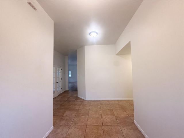 12 Birchwood CIR, Wimberley, TX 78676