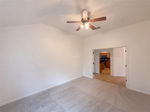 12 Birchwood CIR, Wimberley, TX 78676