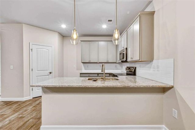 3666 PARKWAY JAMES Drive, Snellville, GA 30039