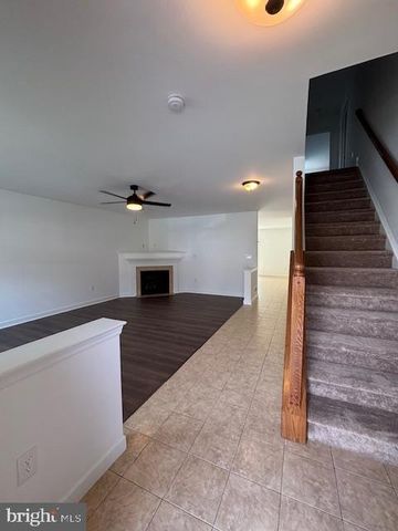 746 SEEM DR, Kutztown, PA 19530