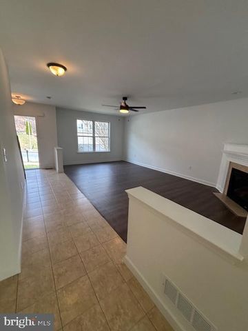 746 SEEM DR, Kutztown, PA 19530