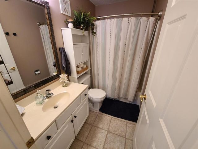 871 37th Avenue NW C, Rochester, MN 55901