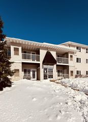 871 37th Avenue NW C, Rochester, MN 55901