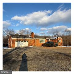 43160 EVANS POND RD, Leesburg, VA 20176