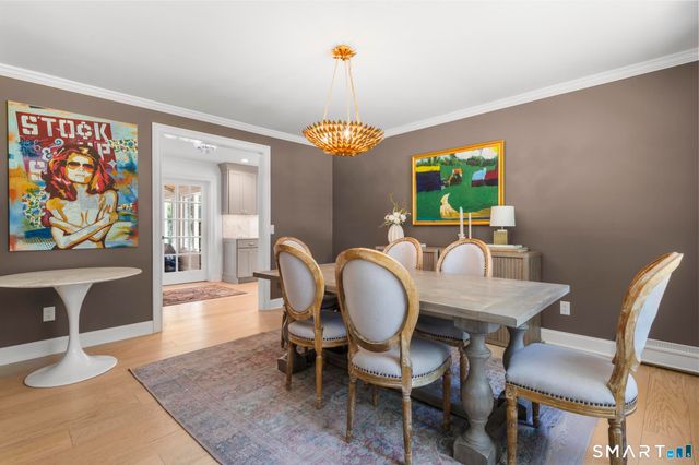 16 Burma Road, Woodbridge, CT 06525