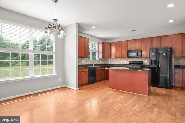 1 DORIA HILL DR, Stafford, VA 22554