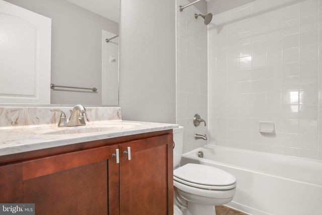 1 DORIA HILL DR, Stafford, VA 22554
