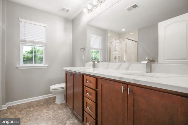 1 DORIA HILL DR, Stafford, VA 22554