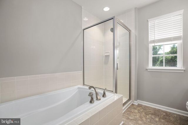 1 DORIA HILL DR, Stafford, VA 22554