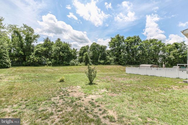 1 DORIA HILL DR, Stafford, VA 22554