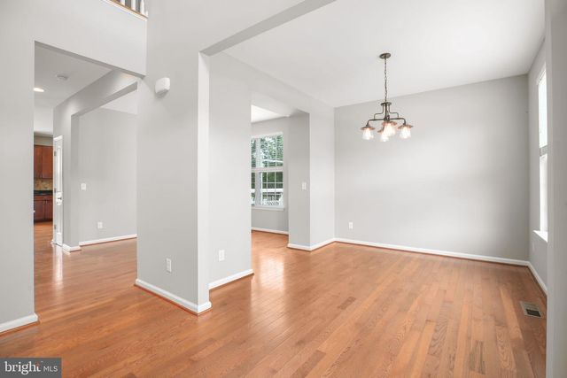 1 DORIA HILL DR, Stafford, VA 22554