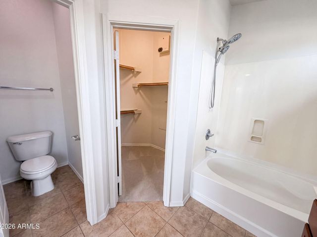 1350 S GREENFIELD Road 2219, Mesa, AZ 85206