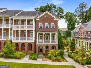 2022 Attell Way, Decatur, GA 30033