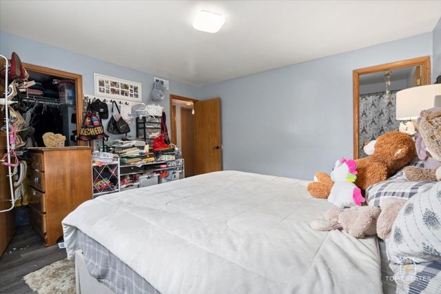 11B Kingery Quarter Drive 107, Willowbrook, IL 60527