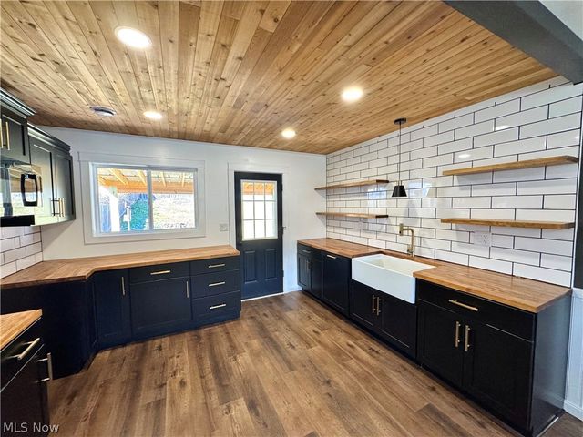 1411 Hukill Street, Brilliant, OH 43913