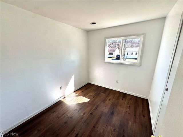 1411 Hukill Street, Brilliant, OH 43913