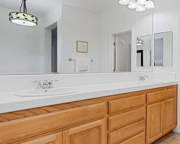 2100 Ranch Bluff Way, El Dorado Hills, CA 95762