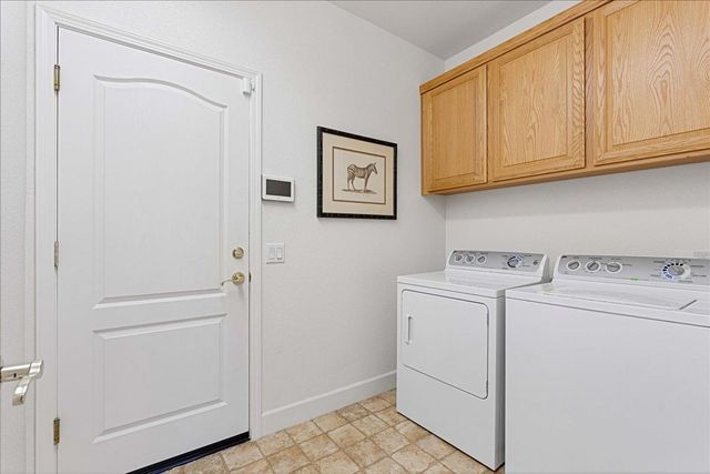 2100 Ranch Bluff Way, El Dorado Hills, CA 95762