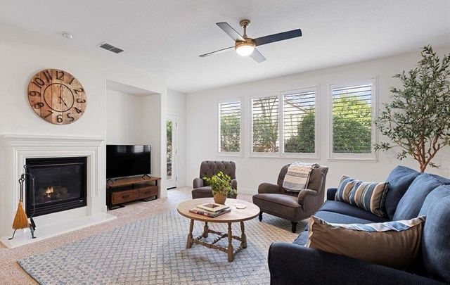 2100 Ranch Bluff Way, El Dorado Hills, CA 95762