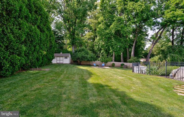 1109 EDWARD LN, West Chester, PA 19382