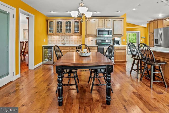1109 EDWARD LN, West Chester, PA 19382