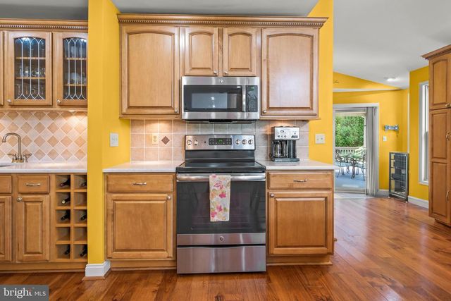 1109 EDWARD LN, West Chester, PA 19382