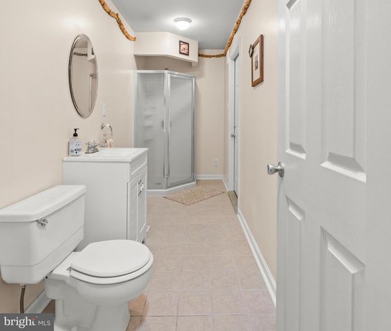 1109 EDWARD LN, West Chester, PA 19382