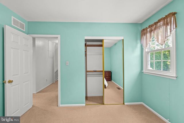 1109 EDWARD LN, West Chester, PA 19382