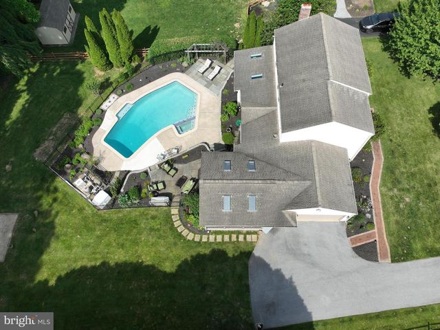1109 EDWARD LN, West Chester, PA 19382