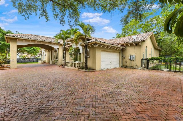 7761 SW 122nd Avenue, Miami, FL 33183